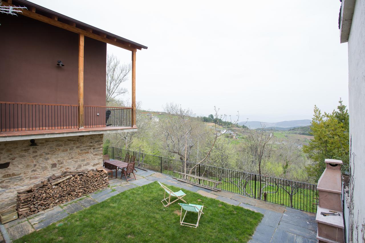 Maison d'hôtes Os Feleitos à Orellán Extérieur photo