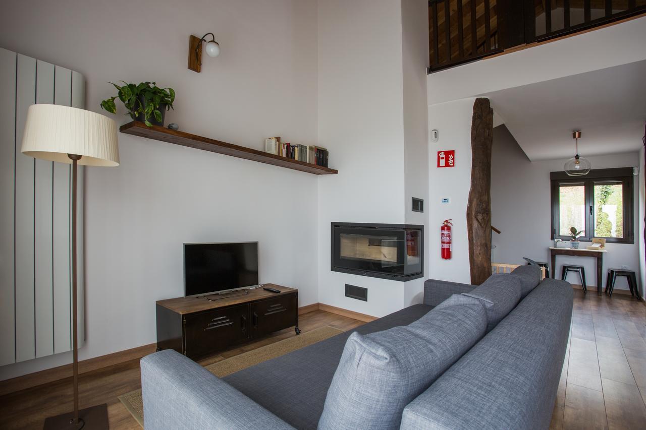 Maison d'hôtes Os Feleitos à Orellán Extérieur photo