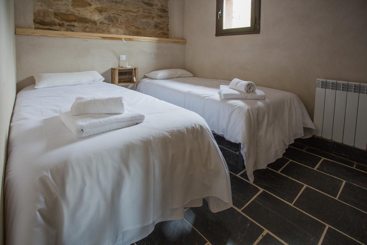 Maison d'hôtes Os Feleitos à Orellán Extérieur photo
