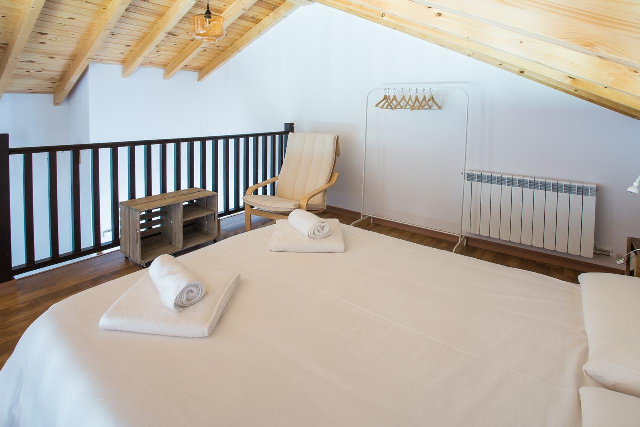 Maison d'hôtes Os Feleitos à Orellán Extérieur photo